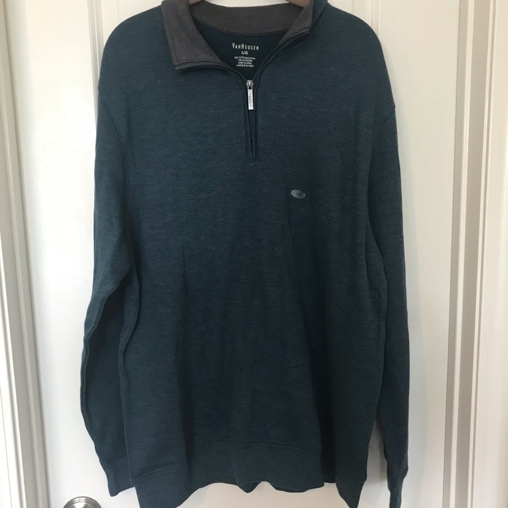 NWT Van Heusen Quarter Zip